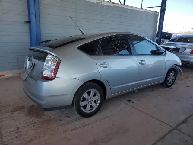 JTDKB20U183425545 - 2008 TOYOTA PRIUS SILVER photo 3