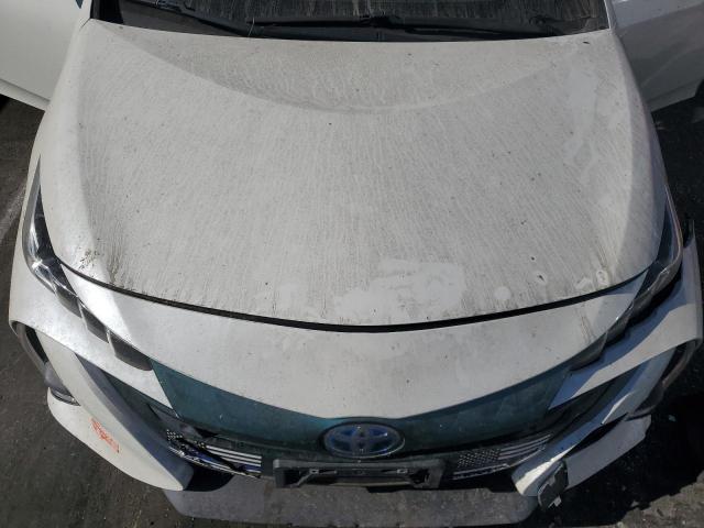 JTDKARFP6J3096747 - 2018 TOYOTA PRIUS PRIM 白色 照片 11