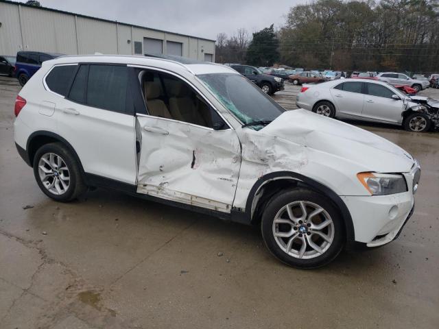 5UXWX7C52BL732488 - 2011 BMW X3 XDRIVE35I WHITE photo 4