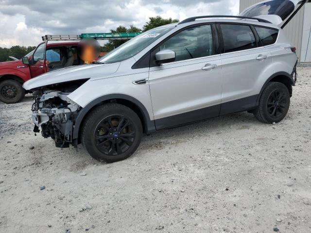 2017 FORD ESCAPE SE, 