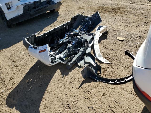 5LMCJ3D97KUL38732 - 2019 LINCOLN MKC RESERVE WHITE photo 12