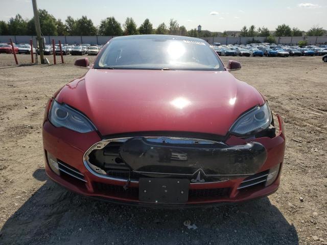 5YJSA1CNXDFP21565 - 2013 TESLA MODEL S RED photo 5