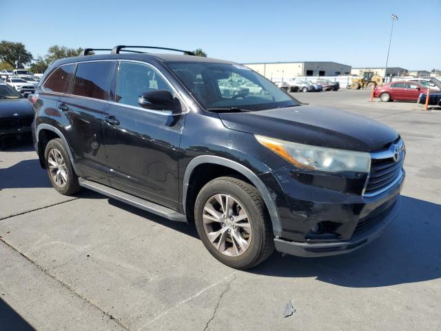 5TDBKRFH3FS097611 - 2015 TOYOTA HIGHLANDER LE BLACK photo 4