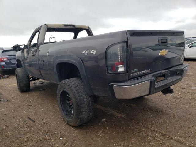 1GCNKPEA1BZ204699 - 2011 CHEVROLET SILVERADO K1500 GRAY photo 2