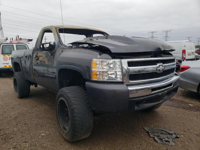 1GCNKPEA1BZ204699 - 2011 CHEVROLET SILVERADO K1500 GRAY photo 4