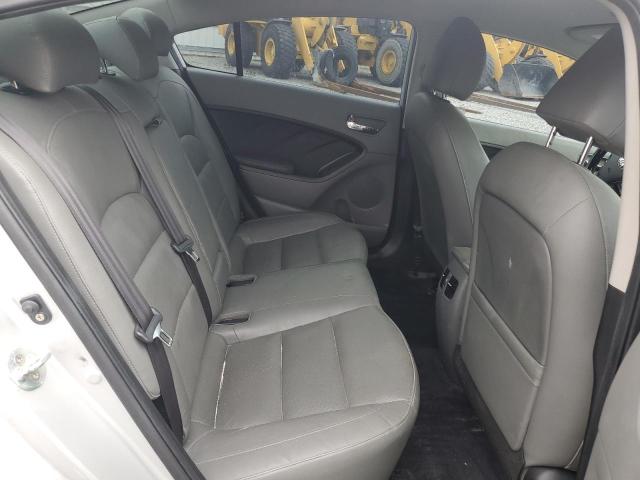 3KPFL4A85HE040851 - 2017 KIA FORTE EX SILVER photo 10