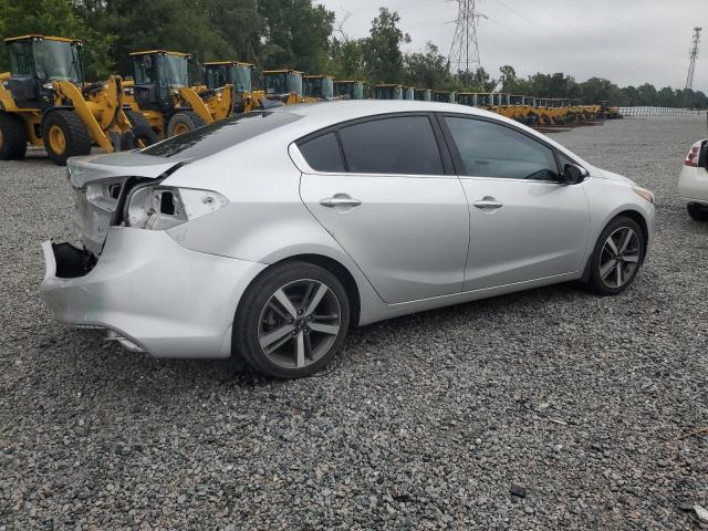 3KPFL4A85HE040851 - 2017 KIA FORTE EX SILVER photo 3