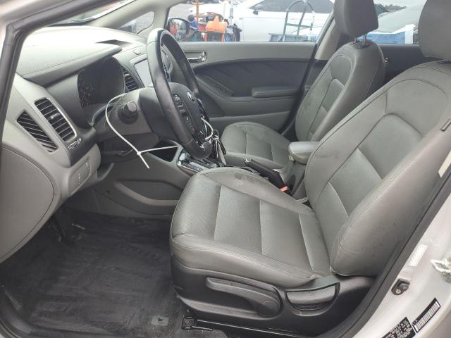3KPFL4A85HE040851 - 2017 KIA FORTE EX SILVER photo 7