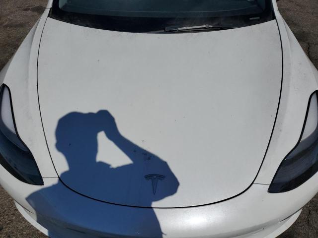 5YJ3E1EA0NF362344 - 2022 TESLA MODEL 3 أبيض صورة 11