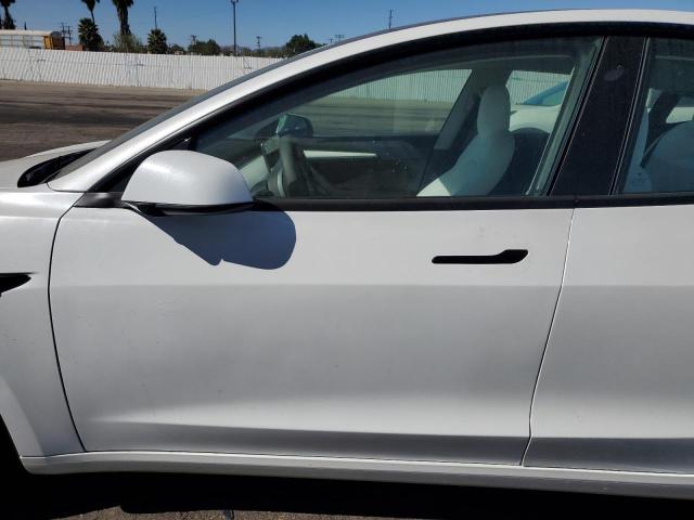 5YJ3E1EA0NF362344 - 2022 TESLA MODEL 3 أبيض صورة 7