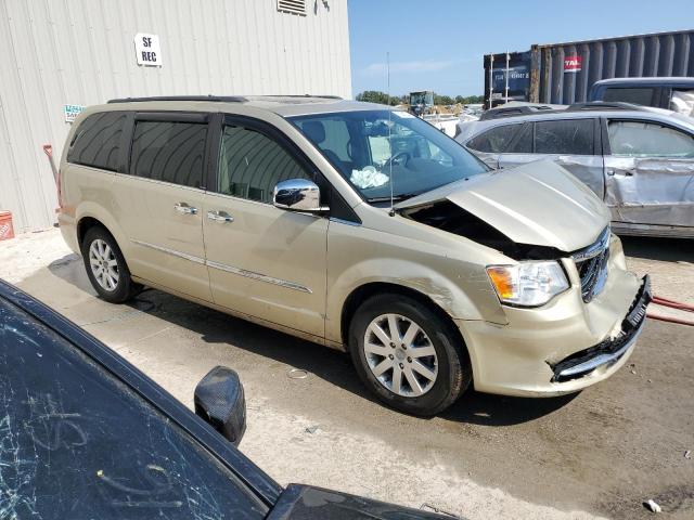 2C4RC1CG9CR138238 - 2012 CHRYSLER TOWN & COU TOURING L BEIGE photo 4