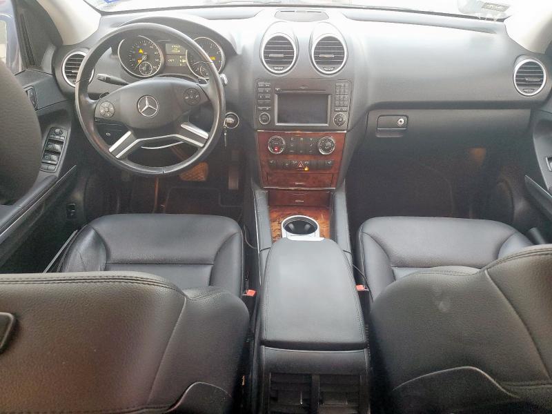 4JGBB8GB0AA600906 - 2010 MERCEDES-BENZ ML 350 4MATIC BLACK photo 8