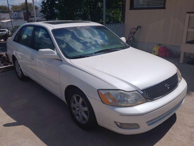 2000 TOYOTA AVALON XL, 