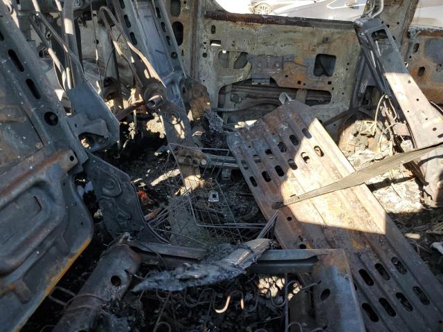 1GYS4HEF3CR210904 - 2012 CADILLAC ESCALADE ESV LUXURY SILVER photo 6