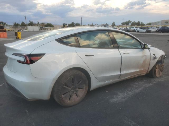 5YJ3E1EAXSF009282 - 2025 TESLA MODEL 3 WHITE photo 3
