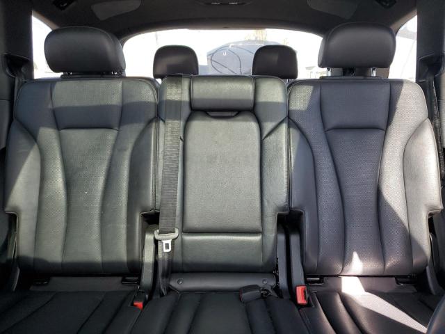 WA1LHAF73KD023830 - 2019 AUDI Q7 PREMIUM PLUS Белый фото 10