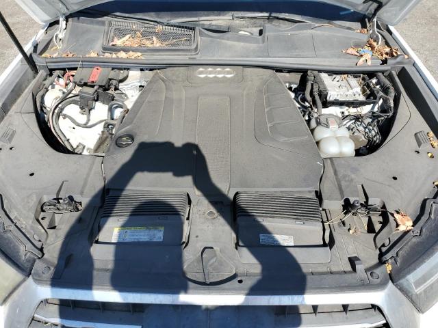 WA1LHAF73KD023830 - 2019 AUDI Q7 PREMIUM PLUS Белый фото 12