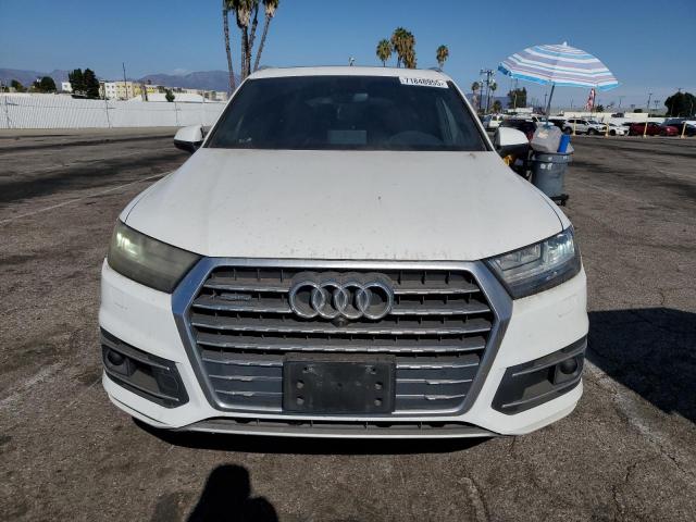 WA1LHAF73KD023830 - 2019 AUDI Q7 PREMIUM PLUS Белый фото 5
