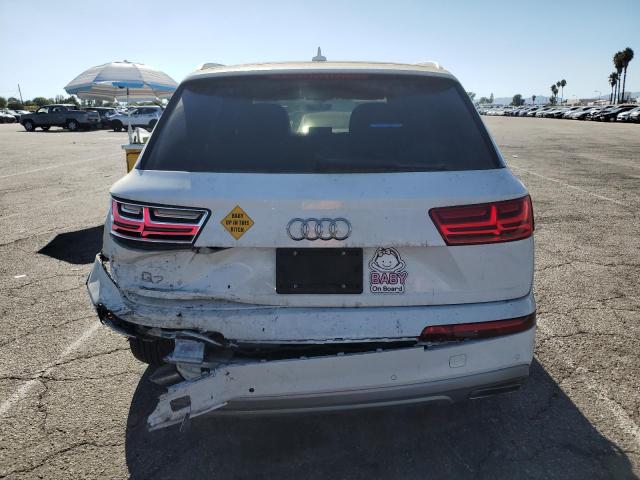 WA1LHAF73KD023830 - 2019 AUDI Q7 PREMIUM PLUS Белый фото 6