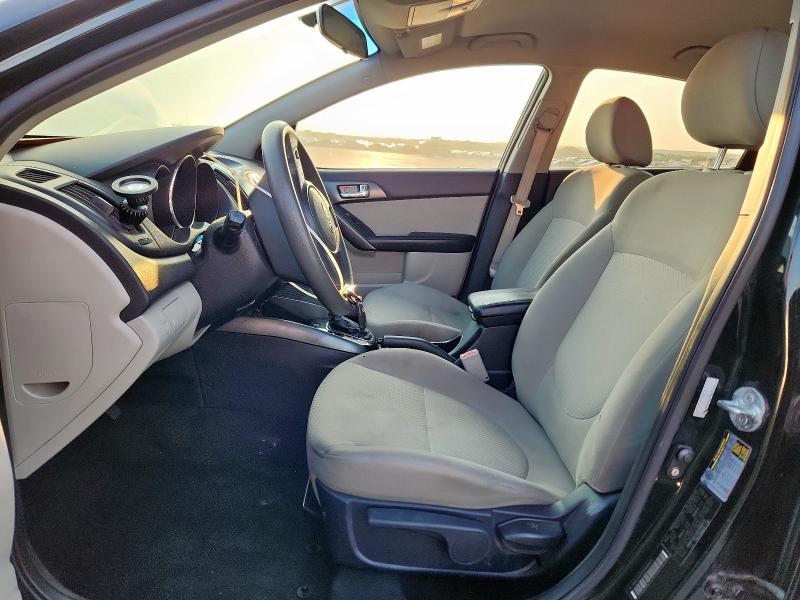 KNAFU4A23D5680679 - 2013 KIA FORTE EX BLACK photo 7