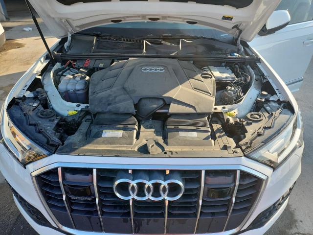 WA1LXBF79ND015681 - 2022 AUDI Q7 PREMIUM PLUS WHITE photo 12