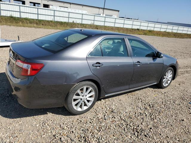 4T4BF1FK6CR258351 - 2012 TOYOTA CAMRY BASE Մոխրագույն լուսանկար 3