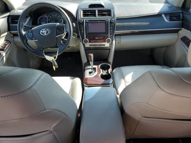 4T4BF1FK6CR258351 - 2012 TOYOTA CAMRY BASE Մոխրագույն լուսանկար 8