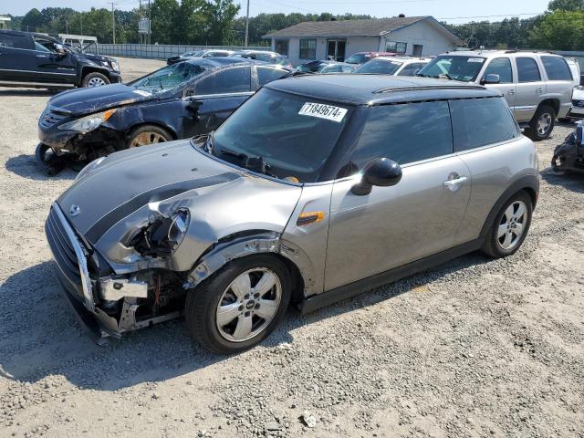 WMWXP5C31H2F61448 - 2017 MINI COOPER GRAY photo 1