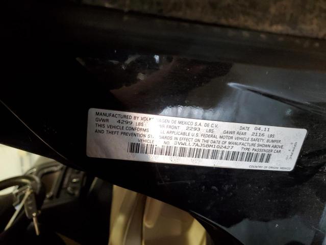 3VWLL7AJ5BM102427 - 2011 VOLKSWAGEN JETTA TDI BLACK photo 13