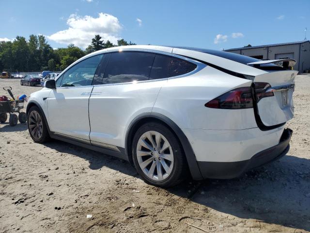 5YJXCDE26KF207603 - 2019 TESLA MODEL X თეთრი ფოტო 2