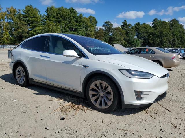 5YJXCDE26KF207603 - 2019 TESLA MODEL X თეთრი ფოტო 4