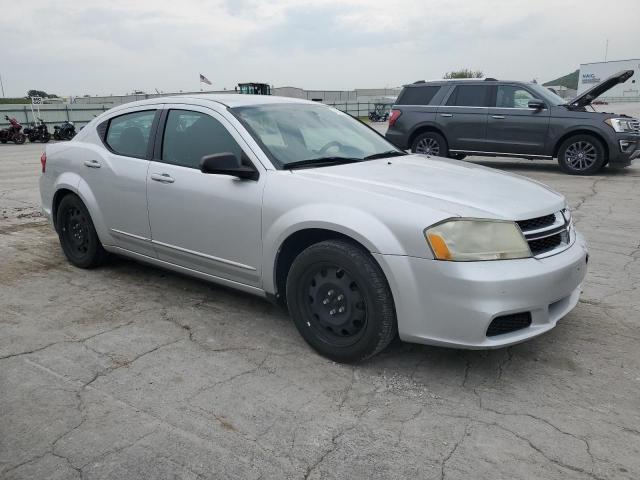 1B3BD4FB3BN540219 - 2011 DODGE AVENGER EXPRESS Сріблястий фото 4