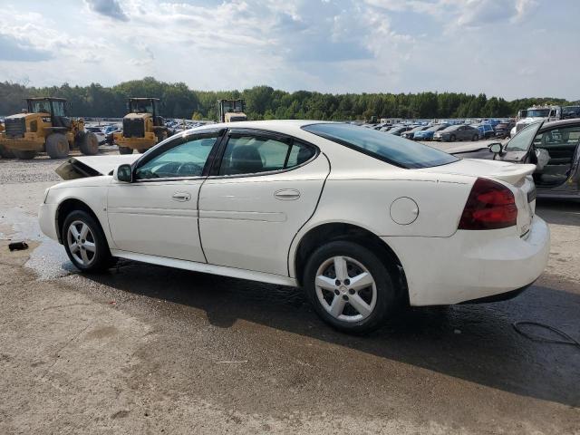 2G2WP552471164206 - 2007 PONTIAC GRAND PRIX WHITE photo 2