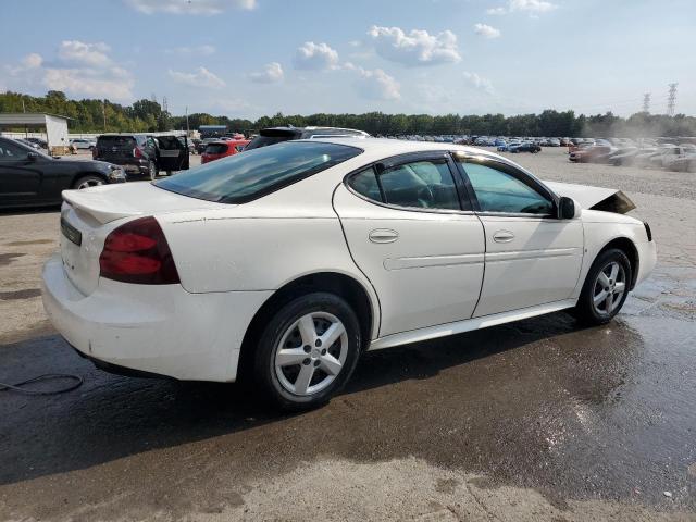 2G2WP552471164206 - 2007 PONTIAC GRAND PRIX WHITE photo 3