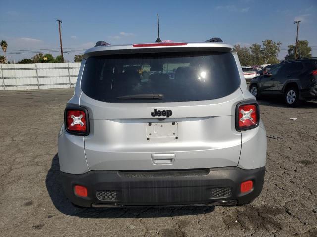 ZACCJABB7JPH00009 - 2018 JEEP RENEGADE LATITUDE SILVER photo 6