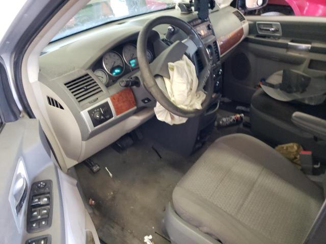 2A8HR54PX8R610026 - 2008 CHRYSLER TOWN & COU TOURING 银色 照片 8