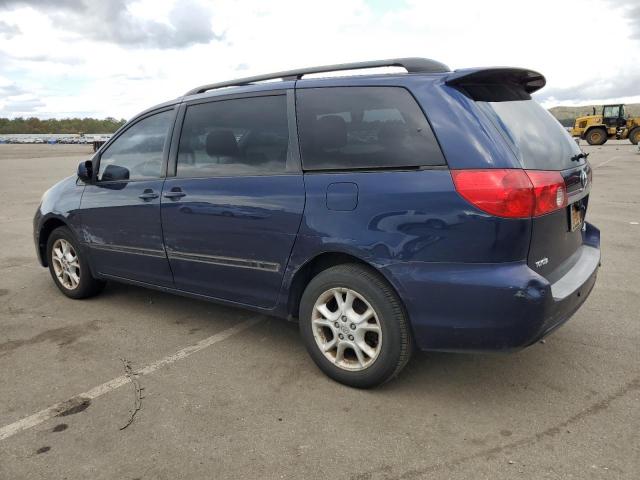 5TDBA22C46S063505 - 2006 TOYOTA SIENNA XLE BLUE photo 2