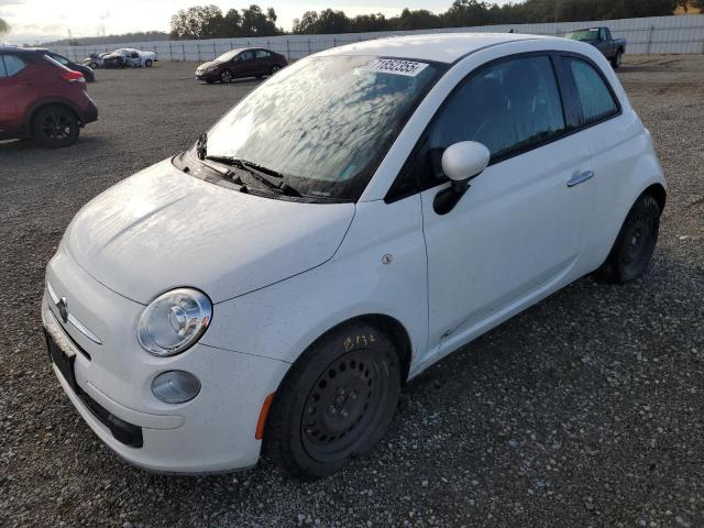 2014 FIAT 500 POP, 