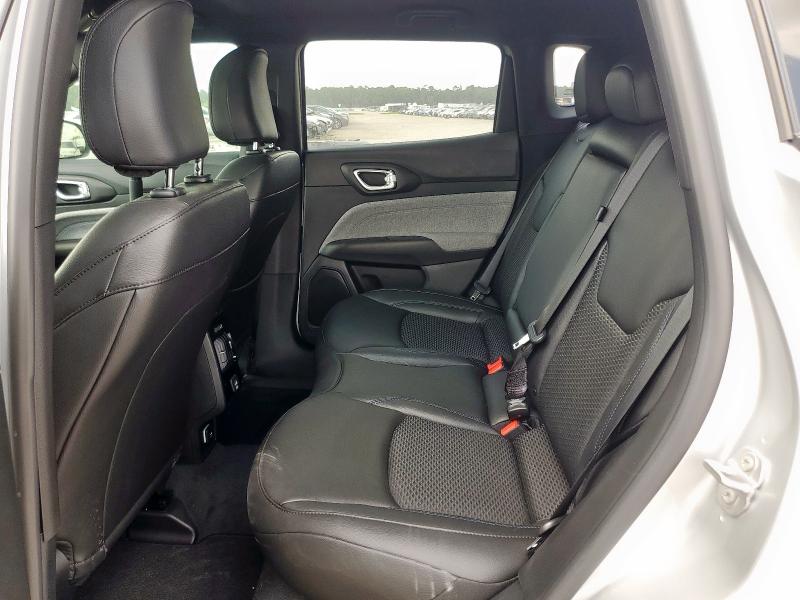 3C4NJDBN7ST567007 - 2025 JEEP COMPASS LATITUDE SILVER photo 11