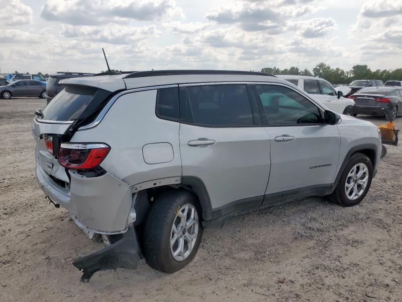 3C4NJDBN7ST567007 - 2025 JEEP COMPASS LATITUDE SILVER photo 3
