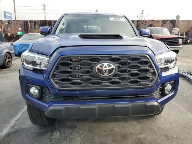 3TMAZ5CN4NM179095 - 2022 TOYOTA TACOMA DOUBLE CAB BLUE photo 5