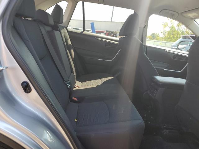 2T3H1RFV1RC271411 - 2024 TOYOTA RAV4 LE Gümüş foto 10
