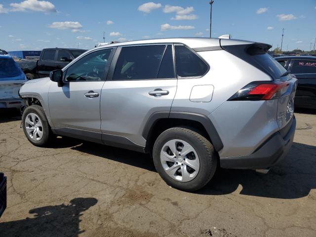 2T3H1RFV1RC271411 - 2024 TOYOTA RAV4 LE Gümüş foto 2