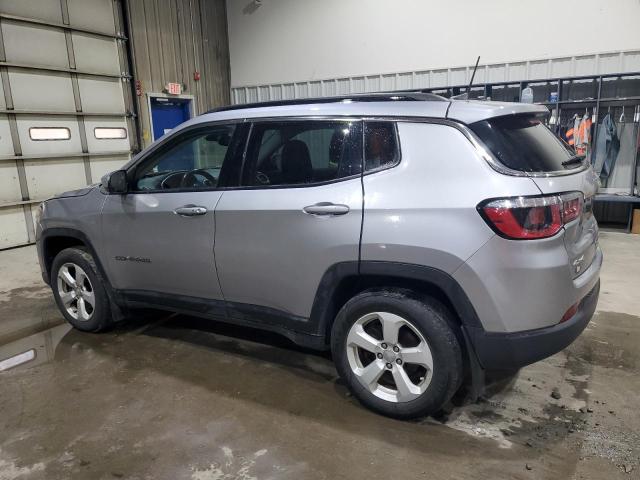 3C4NJDBB6JT154533 - 2018 JEEP COMPASS LATITUDE SILVER photo 2