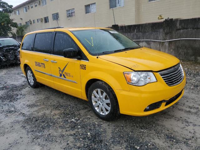 2C4RC1JG6GR232442 - 2016 CHRYSLER TOWN & COU LIMITED YELLOW photo 4