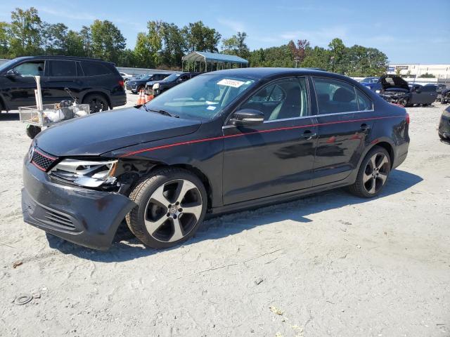 2013 VOLKSWAGEN JETTA SE, 