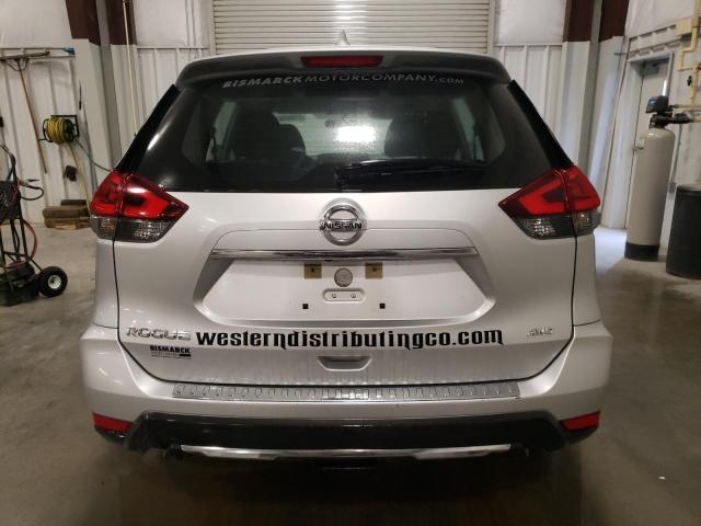 KNMAT2MV9JP509980 - 2018 NISSAN ROGUE S SILVER photo 6