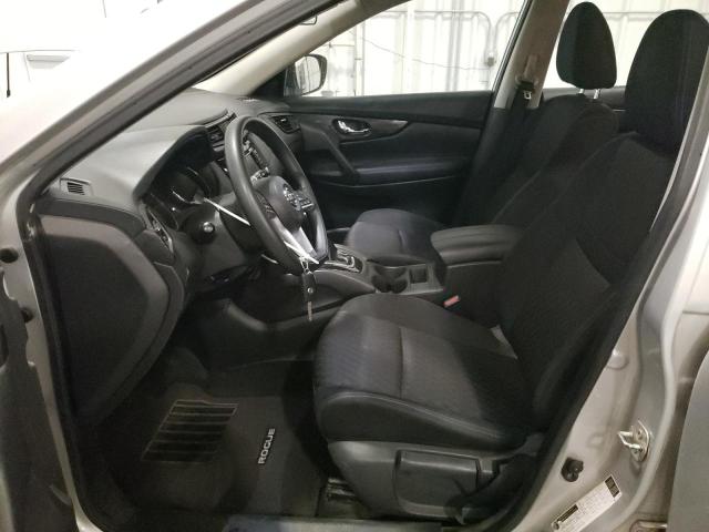 KNMAT2MV9JP509980 - 2018 NISSAN ROGUE S SILVER photo 7