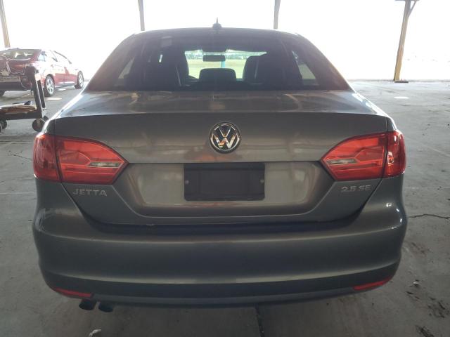 3VWDP7AJ7DM361464 - 2013 VOLKSWAGEN JETTA SE ნაცრისფერი ფოტო 6