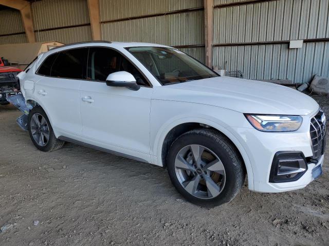 WA1ABAFY0P2048950 - 2023 AUDI Q5 PREMIUM 40 WHITE photo 4